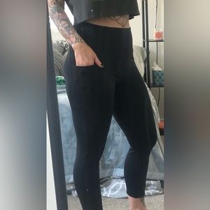 Fabletics leggings with pockets